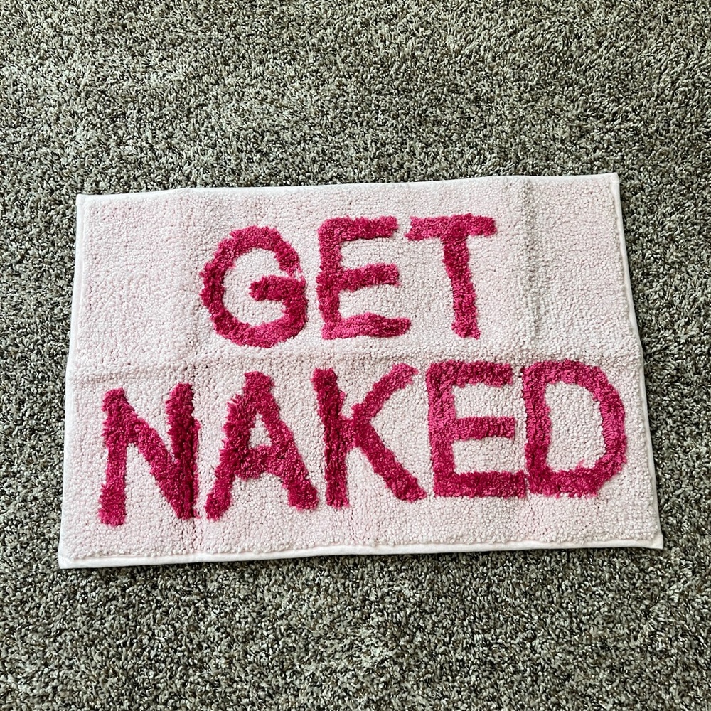 NWOT Bathroom rug